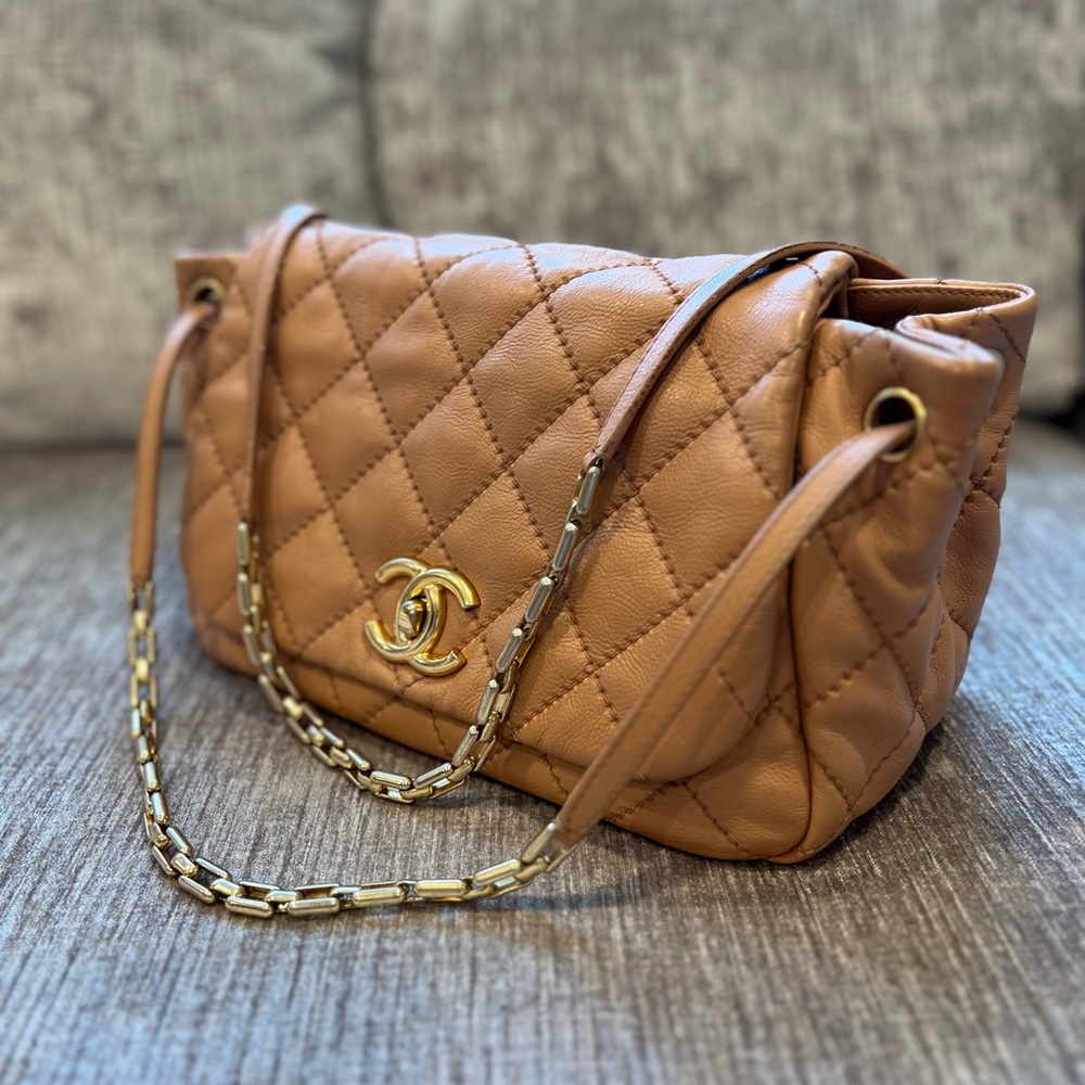 Sold🔥CHANEL QUILTED TAUPE ACCORDION SINGLE FLAP BAG - Picture 11 of 17